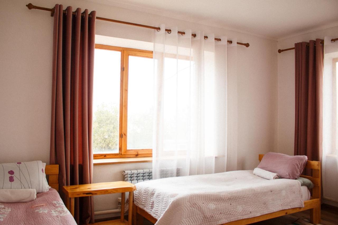 Guest House Altyn Oimok Bokonbayevo Eksteriør bilde